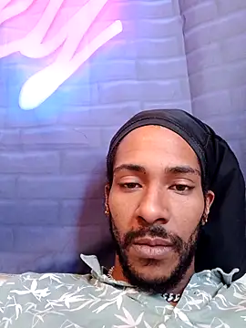 Mikaaa97 webcam show