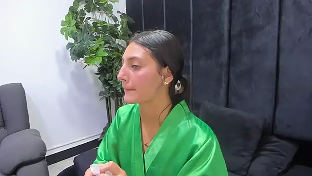 دردشة _Luna_Bennett الجنسية المباشرة