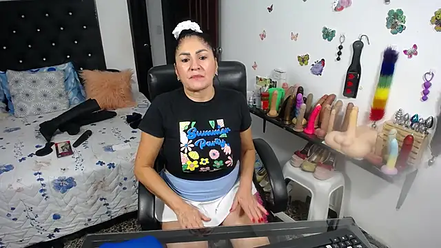 Živý XXX chat mature_bigboobs10