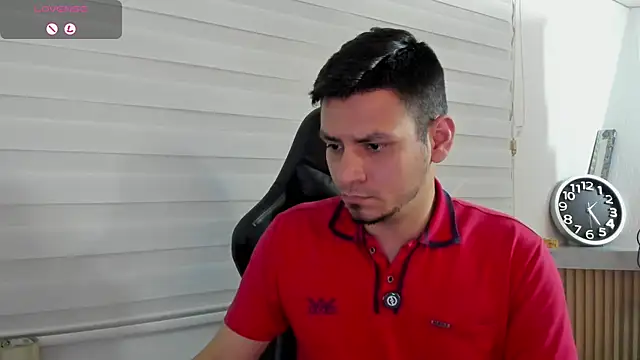 Онлайн чат XXX Rick_Adams