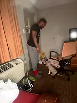 Stressreliever82 在線直播表演