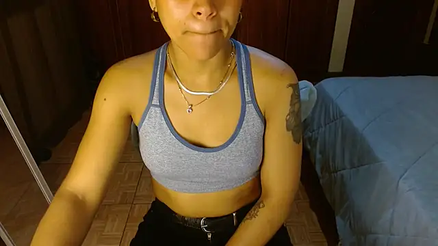 jossypb's Live XXX Chat