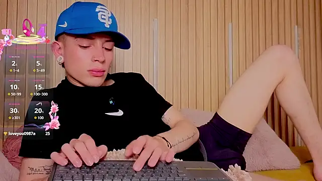 دردشة Luca_Prince_ الجنسية المباشرة