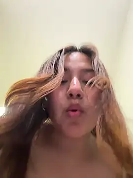 NamiNae's Webcam Show