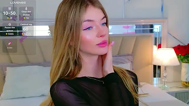 MeganMourのライブXXXチャット