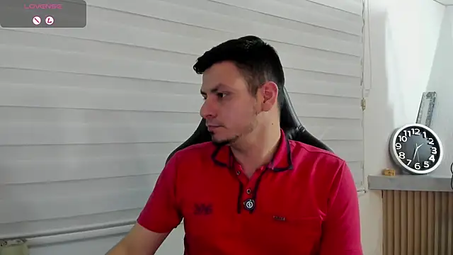 Chatroom XXX en direct de Rick_Adams