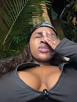 darle_volant: διαδικτυακό σόου στην κάμερα