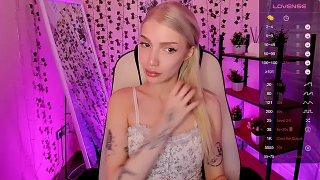 AnyaTaylor_'s Live XXX Chat