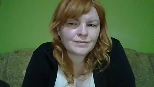 KrisryOxNikss webcam show