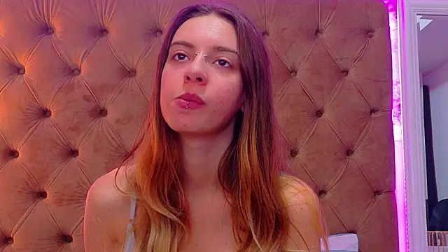 CoraVex: онлайн-секс-чат