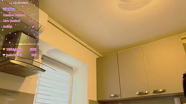 Webkamerová show alisoncassie