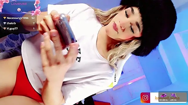 Sophiaa_doll_ Chat XXX in diretta