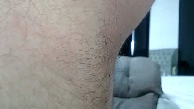 Cyprian86 élő XXX-chatje