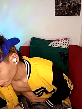 Andy_Kein লাইভ XXX চ্যাট