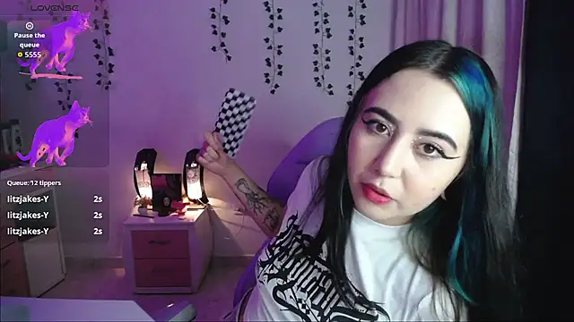 iris_sky Chat XXX live