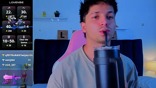 Issac_james_ 网络视讯表演