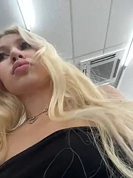 Show de webcam de Kiss_Auroraa