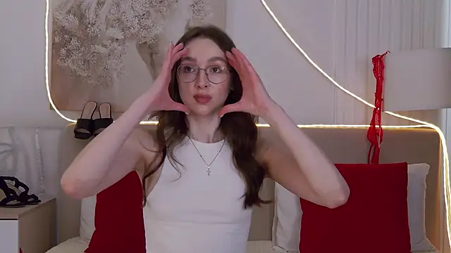 Emily_Simon Chat XXX in diretta