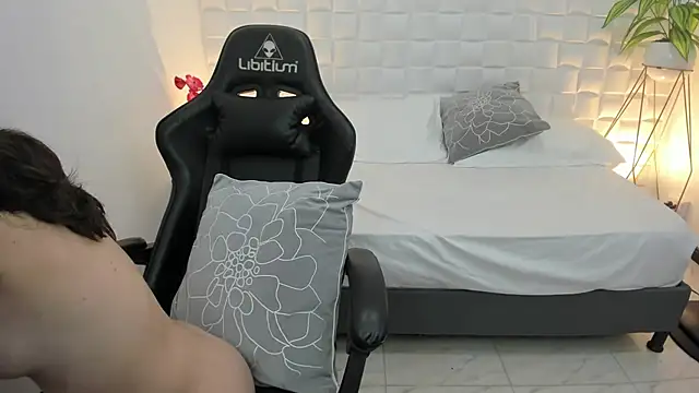 แชท XXX สดของ tomie_666