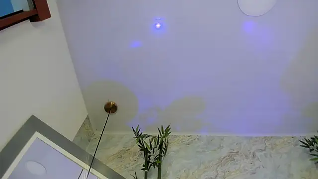 LittleeJaz: онлайн-секс-чат