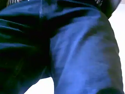 TreatedAntidote 网络视讯表演