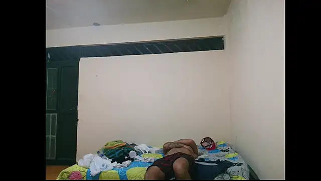 danistrial 即時 XXX 聊天