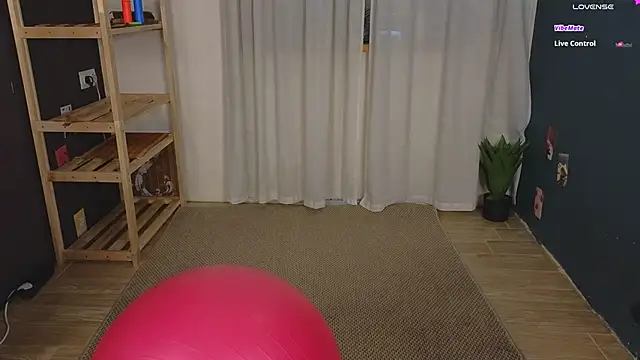 twistedlatte's Webcam Show