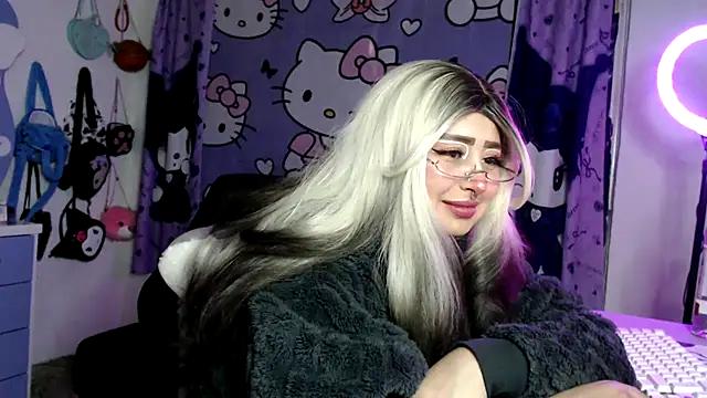 lussyevans24: онлайн-секс-чат