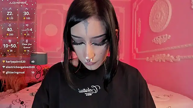 Kat_VonDeのライブXXXチャット