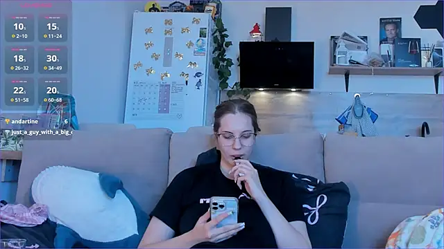 Hot__K Adlı Modelin Canlı XXX Sohbeti