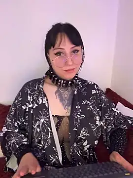 Chat +18 de Ravenna666_ ao vivo