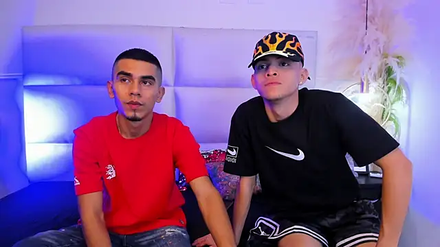 your_d0ll1's Live XXX Chat