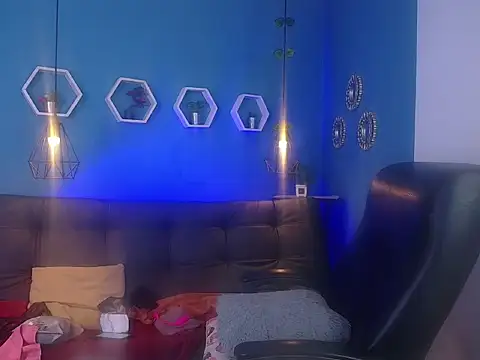 Aurora_ath – Naživo XXX chat