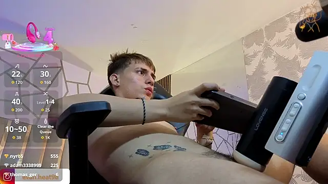 Pokazy przed kamerką – EVAN_TAY