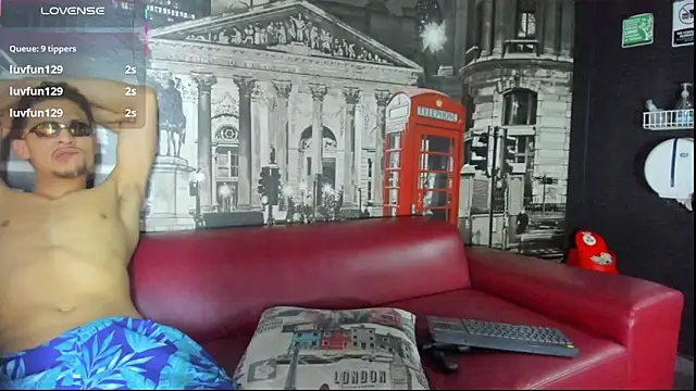 CloeRodriguez Chat XXX in diretta