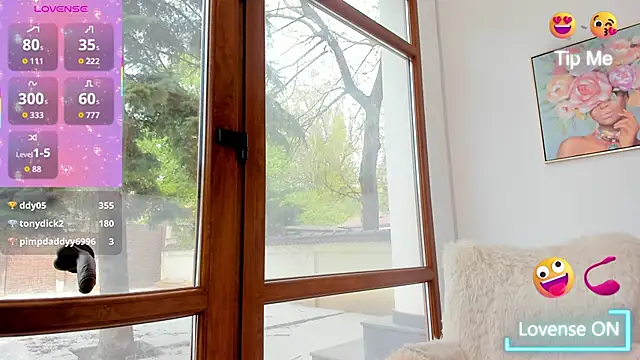 Chat XXX en directo de Mia__Milan