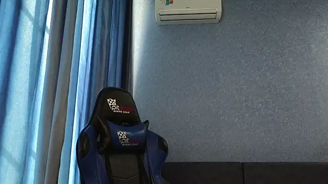 HotBrandyX 现场XXX聊天