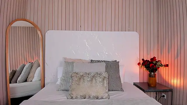 EmelyParkerのウェブカメラショー