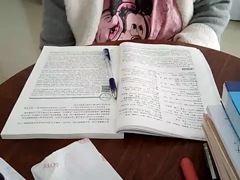 AngelwithEcup 即時 XXX 聊天