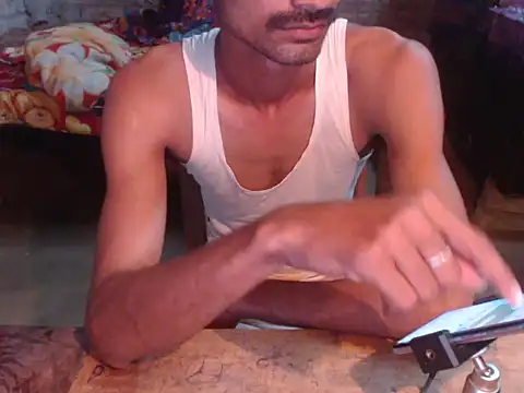 ThethunderPoのライブXXXチャット