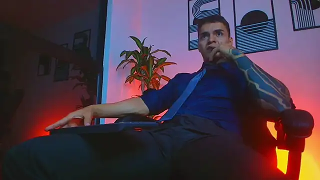 عرض كام ALPHA_DOMINUS_