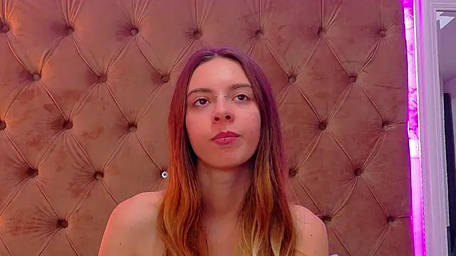 CoraVex 现场XXX聊天