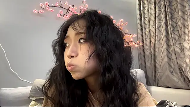 SweetMiaXOのライブXXXチャット