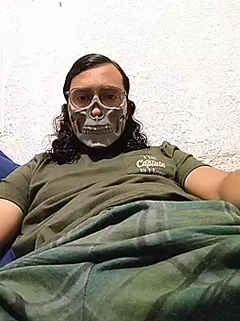 Pokazy przed kamerką – HardestPepe