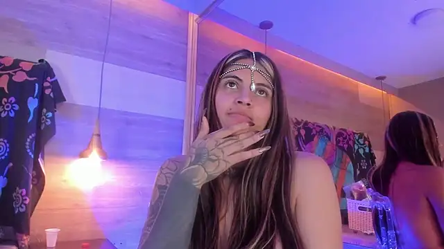 Cori_PaigeのライブXXXチャット