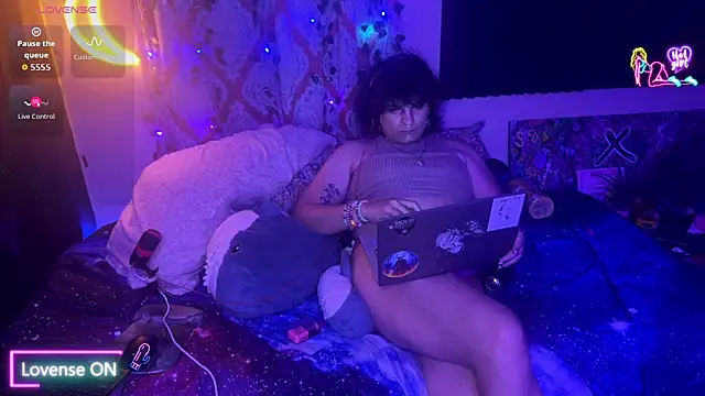 lobotomyprincess 在線直播表演