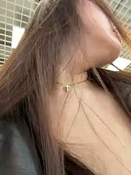 KiraSunshine's Live XXX Chat