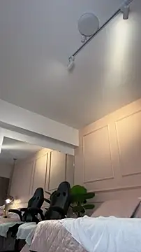 SHARONN____のライブXXXチャット