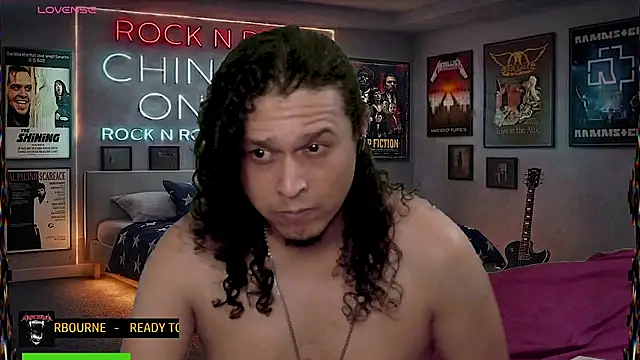 Czat XXX na żywo – chino_roz