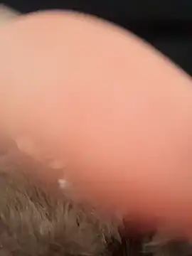 Show modela NewLale na web-kameri